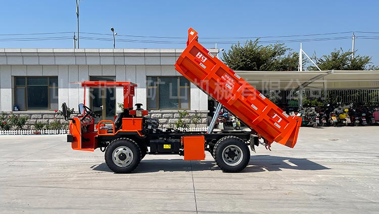 5噸四驅(qū)四不像車實拍圖